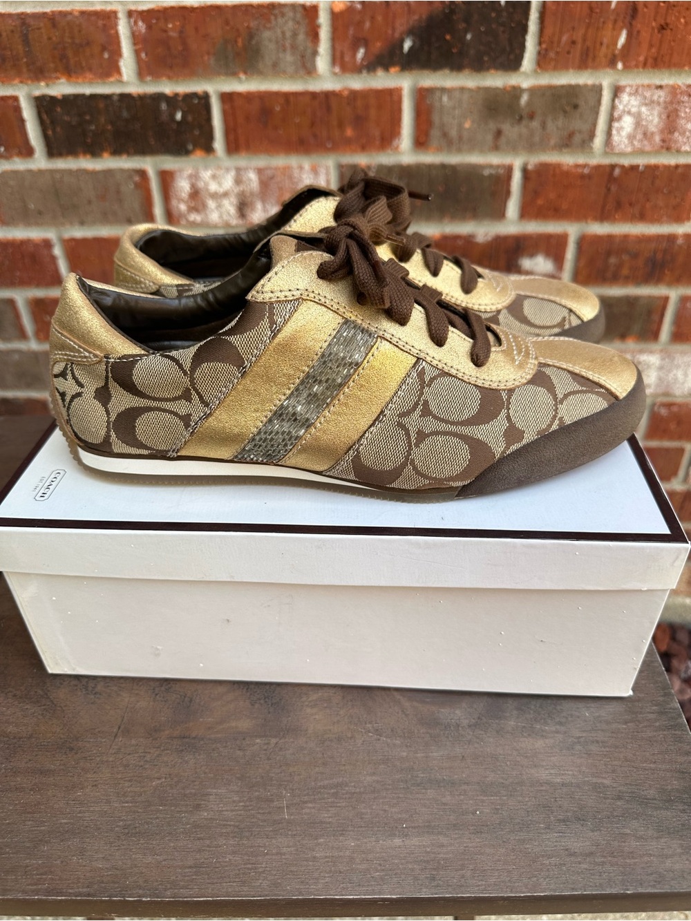 Coach Mable Signature C Gold Metallic Sneakers Size 10M w/ Box - Picture 15 of 16